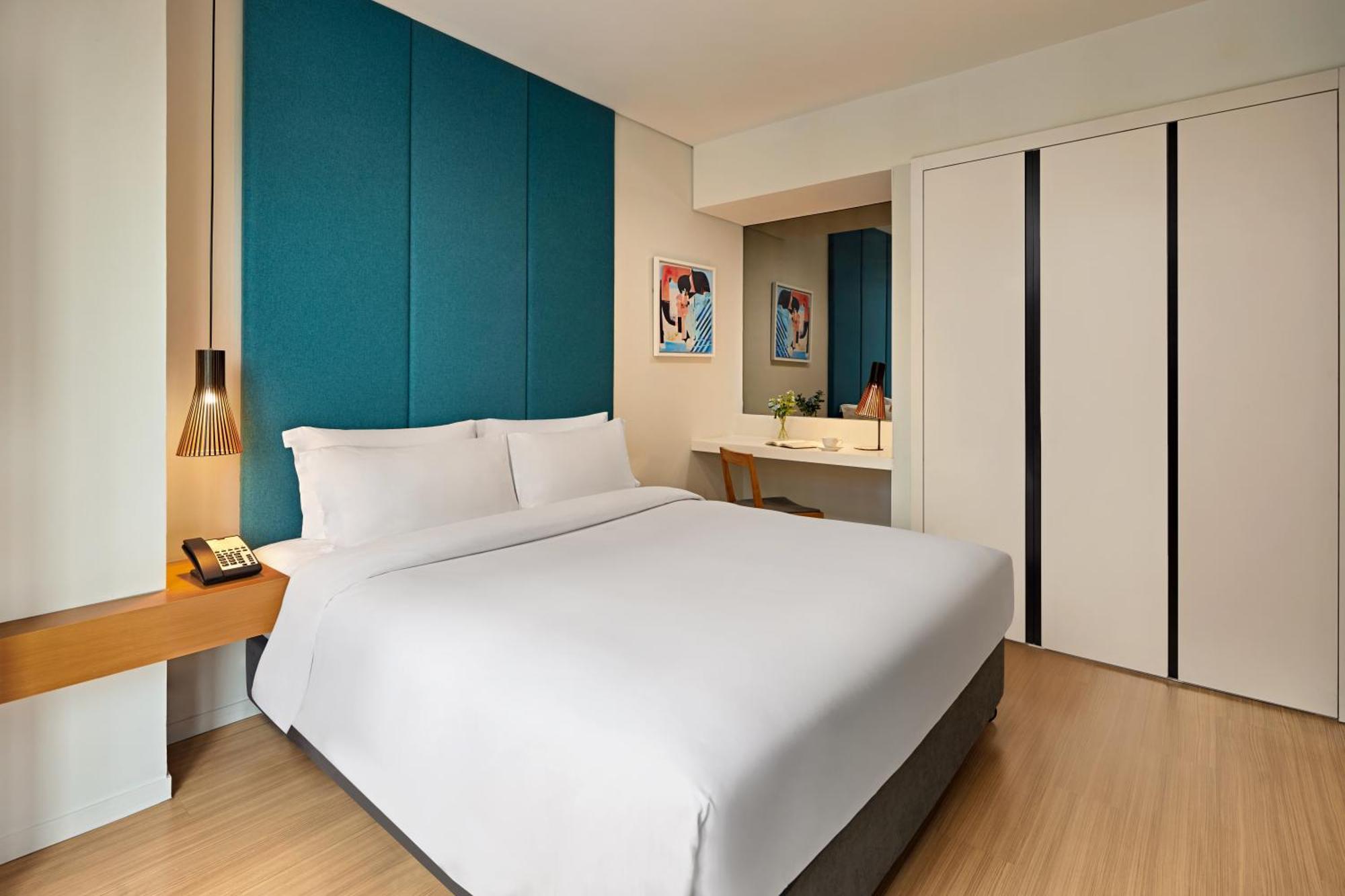 Novotel Living Saigon South Хошимин Екстериор снимка